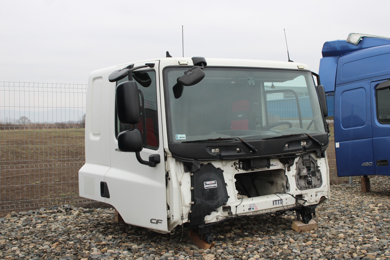 CABINA DAF CF SLEEPER L2H1 - Kabina za Tovornjak: slika 3 CABINA DAF CF SLEEPER L2H1 - Kabina za Tovornjak: slika 3