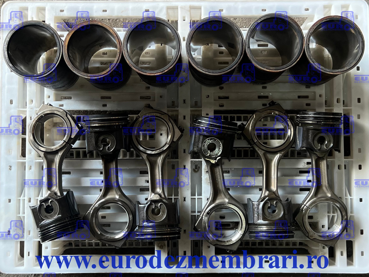 SET MOTOR PISTON+BIELA+CAMASA CURSOR 11 IVECO 504366069, 500086781, 500055241, 500055240, 5802037017 - Bati/ Obroči/ Puše za Tovornjak: slika 1 SET MOTOR PISTON+BIELA+CAMASA CURSOR 11 IVECO 504366069, 500086781, 500055241, 500055240, 5802037017 - Bati/ Obroči/ Puše za Tovornjak: slika 1