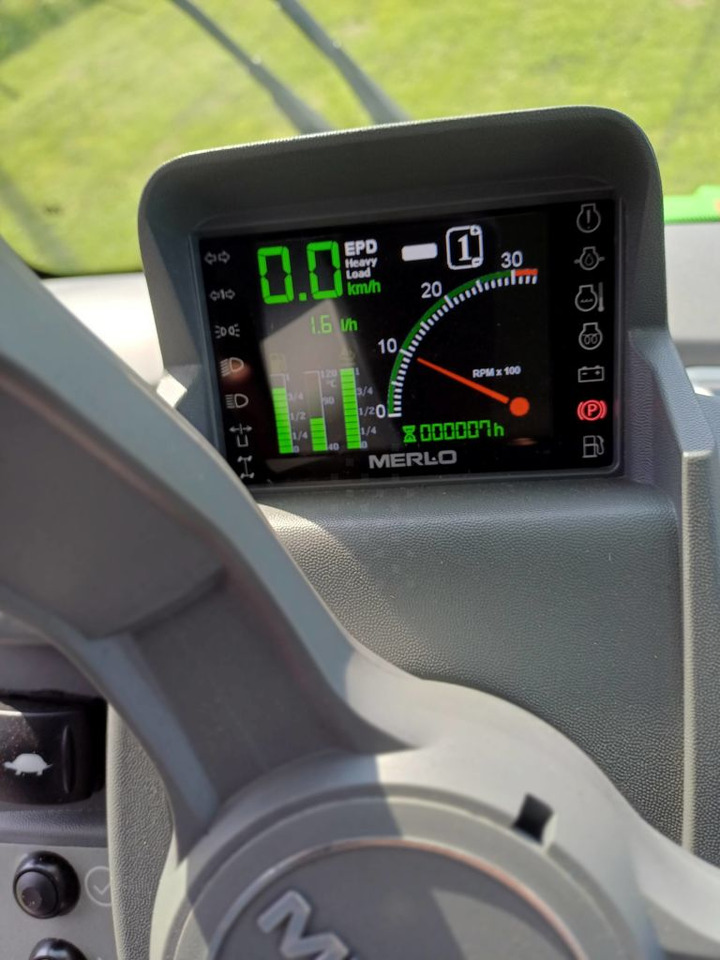 Merlo TF38.10 TT CS 136 - Teleskopski viličar: slika 5 Merlo TF38.10 TT CS 136 - Teleskopski viličar: slika 5