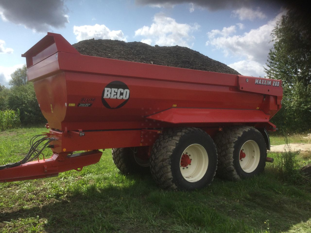 Beco Maxxim 260 - Kiper prikolica: slika 1 Beco Maxxim 260 - Kiper prikolica: slika 1