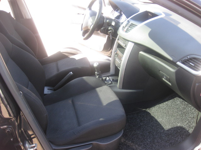 PEUGEOT 207 SW - Avtomobil: slika 3 PEUGEOT 207 SW - Avtomobil: slika 3