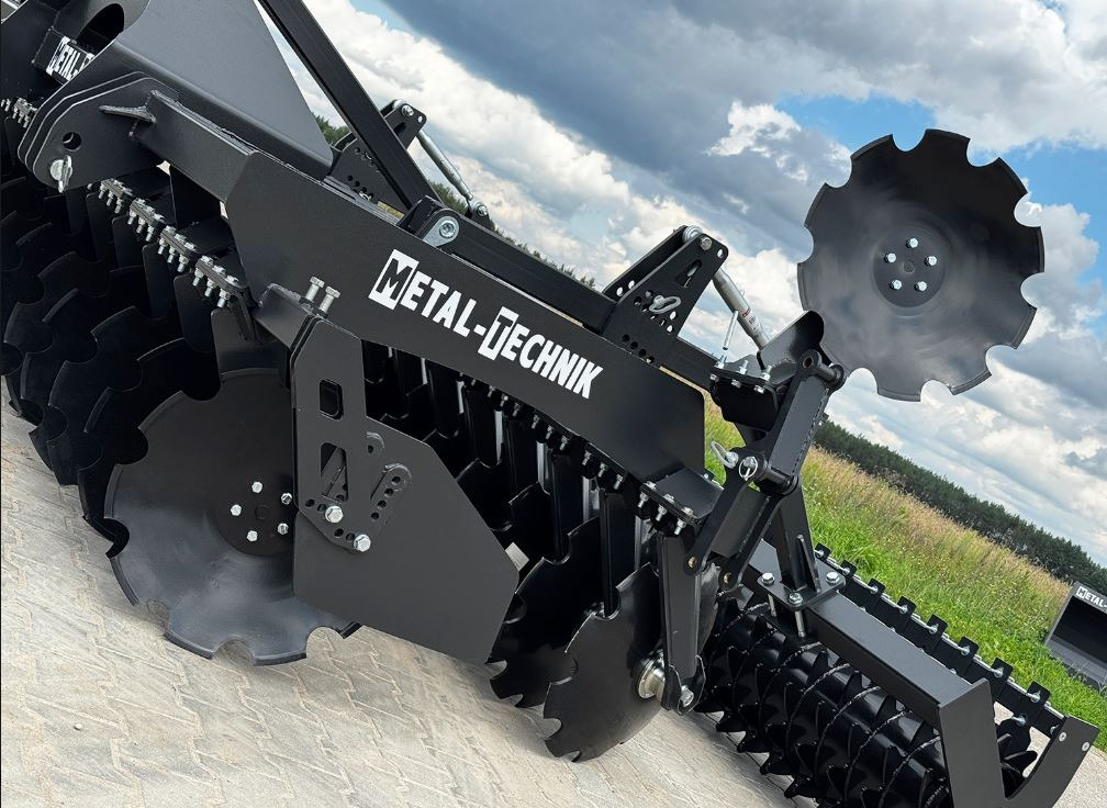 METAL-TECHNIK Brona talerzowa 2,7 m / Scheibenegge / дисковая борона / disc harrow - Disk brana: slika 3 METAL-TECHNIK Brona talerzowa 2,7 m / Scheibenegge / дисковая борона / disc harrow - Disk brana: slika 3