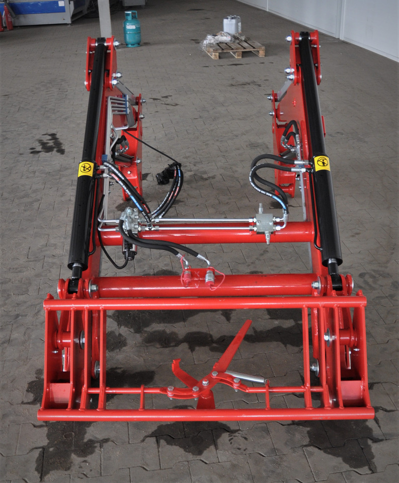 Metal - Technik Ładowacz czoŁowy / Frontlader / Front loader / Фронтальный погрузчик - Sprednji nakladalnik za traktor: slika 4 Metal - Technik Ładowacz czoŁowy / Frontlader / Front loader / Фронтальный погрузчик - Sprednji nakladalnik za traktor: slika 4