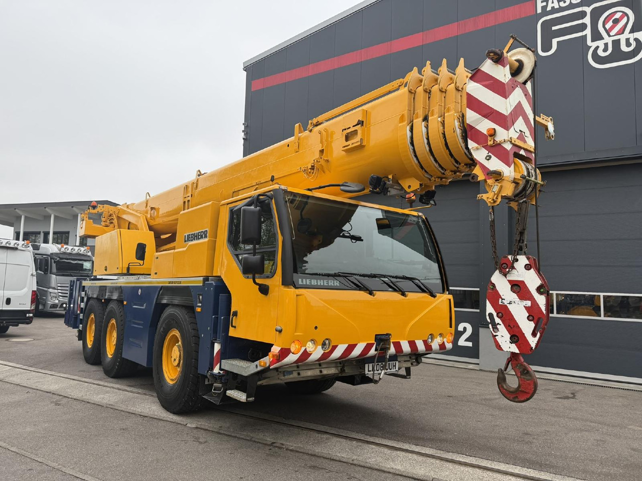 Liebherr LTM 1055-3.2 (2008 - 084 745) - Avtodvigalo: slika 1 Liebherr LTM 1055-3.2 (2008 - 084 745) - Avtodvigalo: slika 1