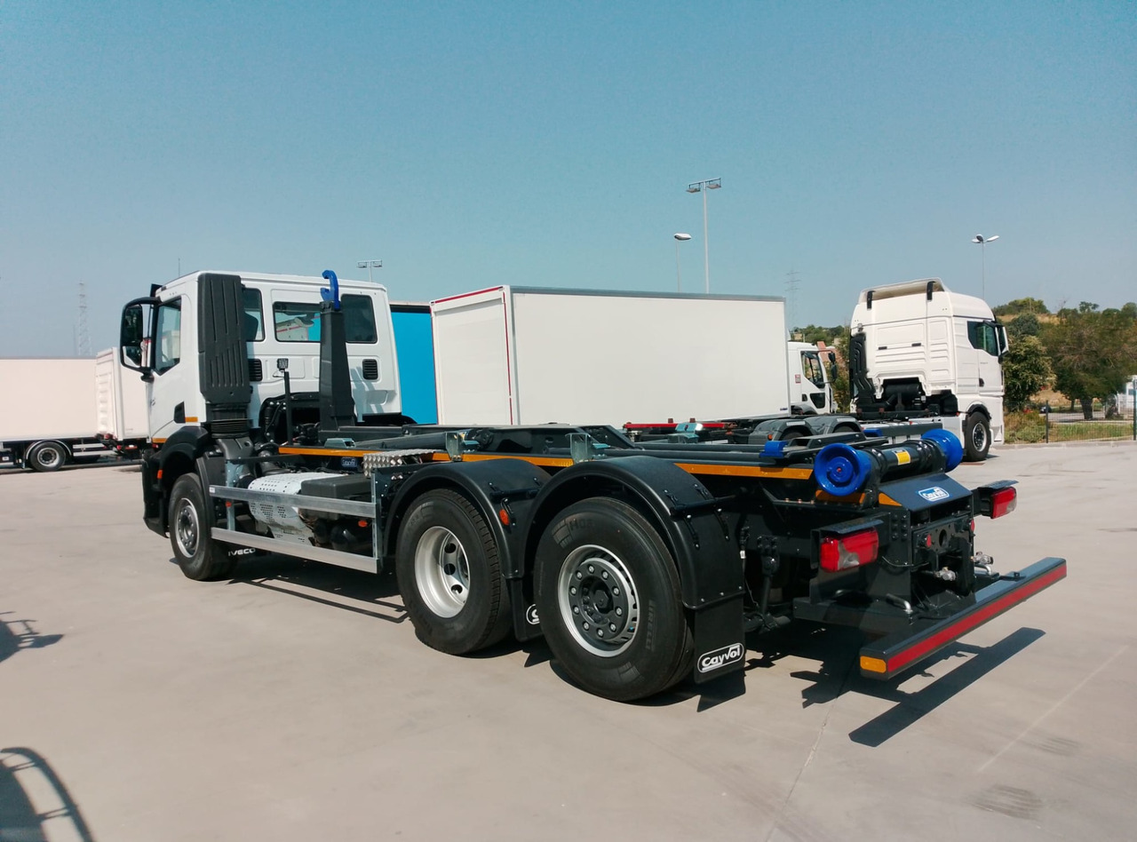 IVECO AD280X40 YPS ON X-WAY E6 (Hook Equipment) - Kotalni prekucni tovornjak: slika 5 IVECO AD280X40 YPS ON X-WAY E6 (Hook Equipment) - Kotalni prekucni tovornjak: slika 5
