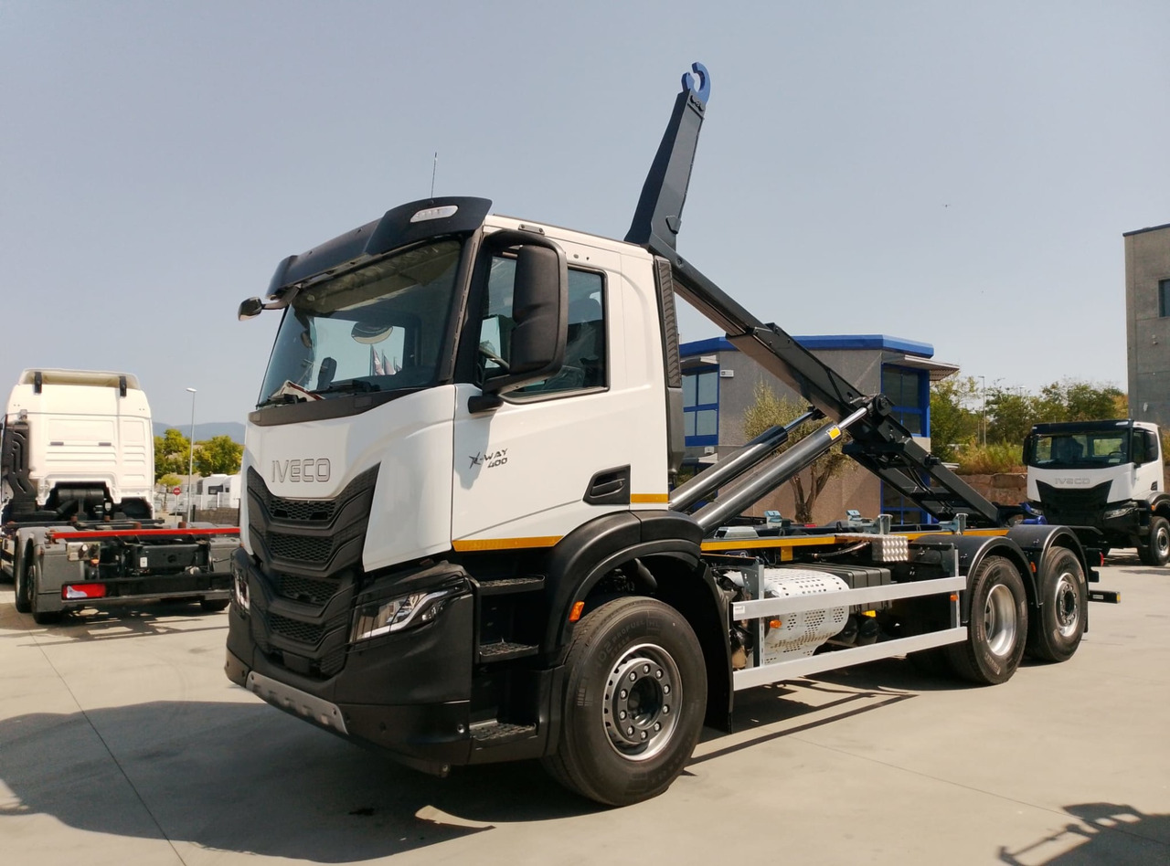 IVECO AD280X40 YPS ON X-WAY E6 (Hook Equipment) - Kotalni prekucni tovornjak: slika 2 IVECO AD280X40 YPS ON X-WAY E6 (Hook Equipment) - Kotalni prekucni tovornjak: slika 2