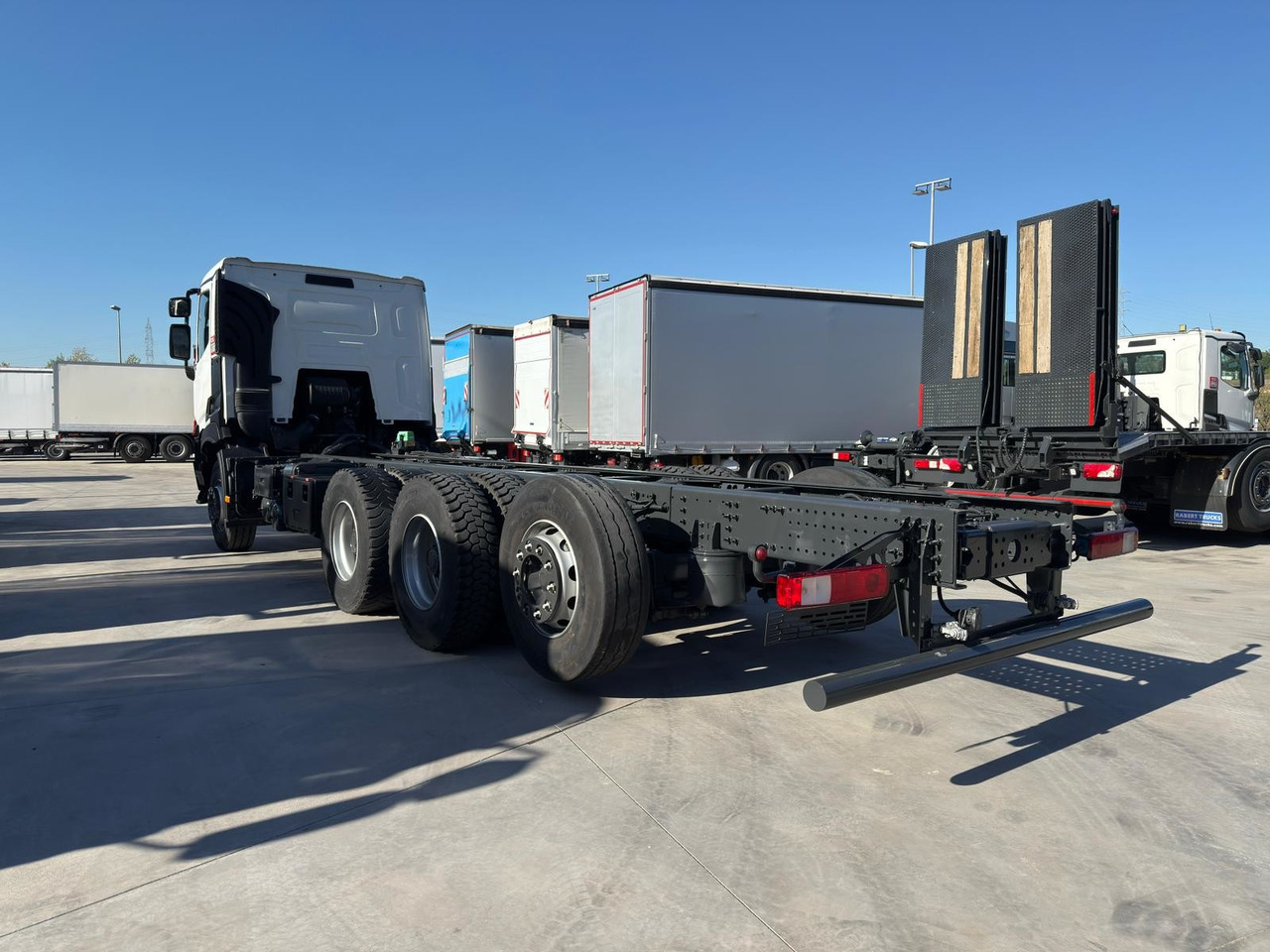 RENAULT C460 E6 (Chassis) - Tovornjak-šasija: slika 4 RENAULT C460 E6 (Chassis) - Tovornjak-šasija: slika 4