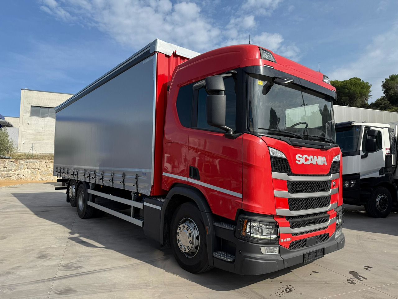 SCANIA R450 E6 (Tauliner) - Tovornjak s ponjavo: slika 2 SCANIA R450 E6 (Tauliner) - Tovornjak s ponjavo: slika 2