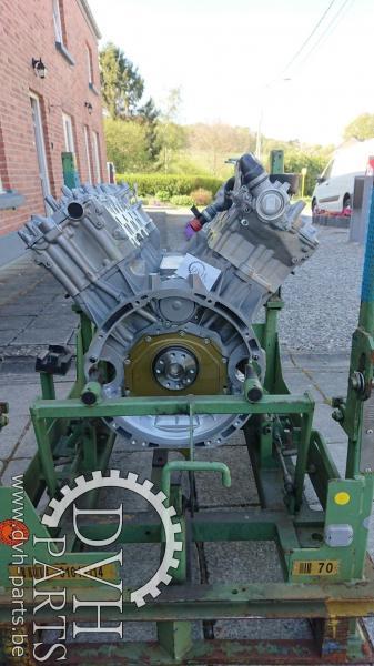 Mercedes OM 642.890 - Motor za Dostavno vozilo: slika 1 Mercedes OM 642.890 - Motor za Dostavno vozilo: slika 1