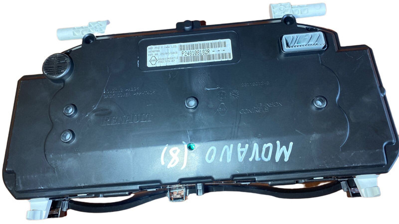 Renault - Armaturna plošča: slika 2 Renault - Armaturna plošča: slika 2