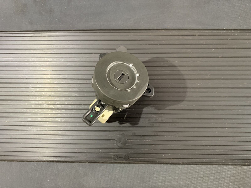 Volvo FH - Rezervni deli: slika 2 Volvo FH - Rezervni deli: slika 2