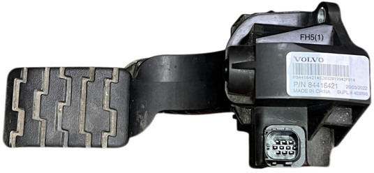 Volvo  - Pedal: slika 2 Volvo  - Pedal: slika 2