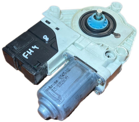 Volvo - Motorček za dvig oken: slika 3 Volvo - Motorček za dvig oken: slika 3