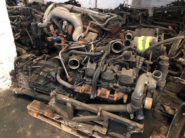 Mercedes Benz OM 441 LA EURO 2 and 441 LA EURO 1 - Motor: slika 1 Mercedes Benz OM 441 LA EURO 2 and 441 LA EURO 1 - Motor: slika 1