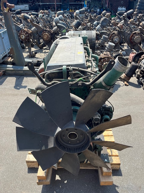 Motor za Gradbeni stroj VOLVO Penta D16: slika 6