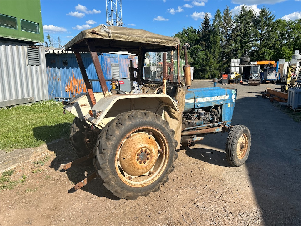 1969 Ford 2000 - Traktor: slika 2 1969 Ford 2000 - Traktor: slika 2