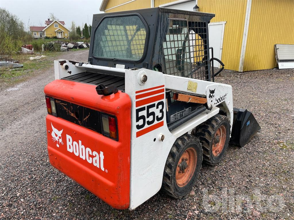 Bobcat 553 - Mini nakladalec: slika 4 Bobcat 553 - Mini nakladalec: slika 4