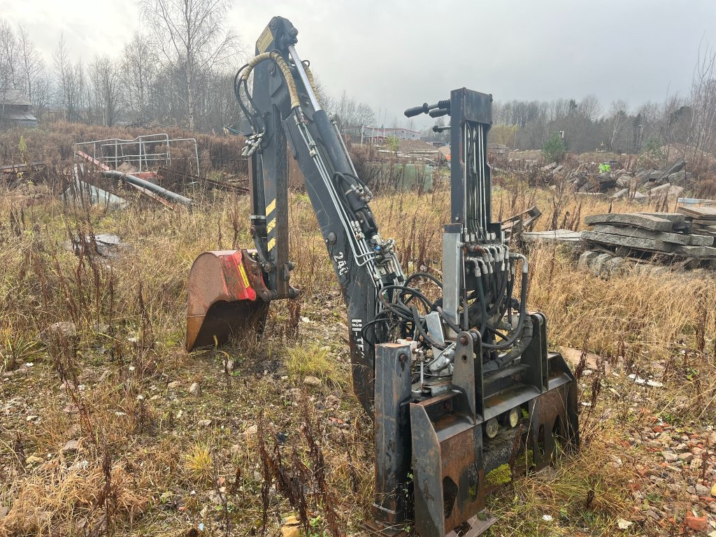 Bobcat H240 - Bager: slika 5 Bobcat H240 - Bager: slika 5