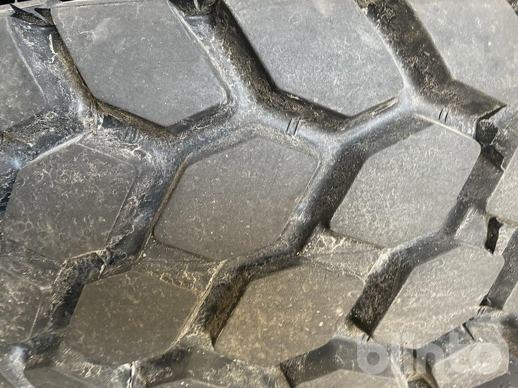 Bridgestone 17,5 R25 - Kompletno kolo za Gradbeni stroj: slika 2 Bridgestone 17,5 R25 - Kompletno kolo za Gradbeni stroj: slika 2