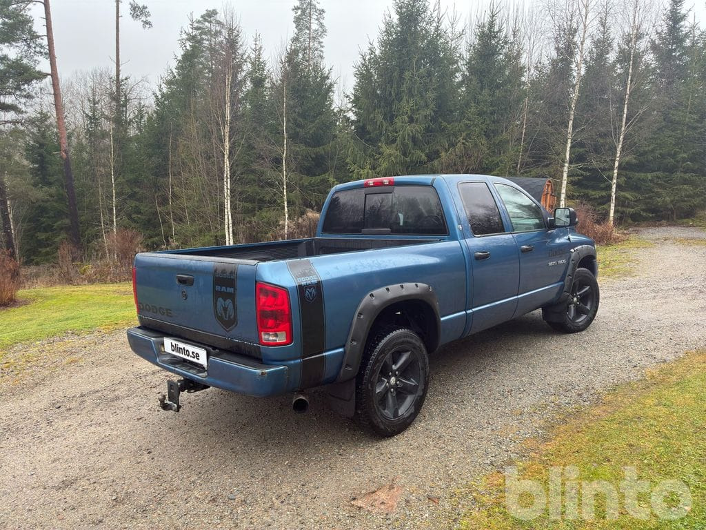 DODGE RAM 1500 - Poltovornjak: slika 5 DODGE RAM 1500 - Poltovornjak: slika 5