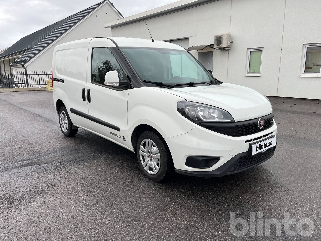 FIAT DOBLO - Dostavno vozilo: slika 3 FIAT DOBLO - Dostavno vozilo: slika 3