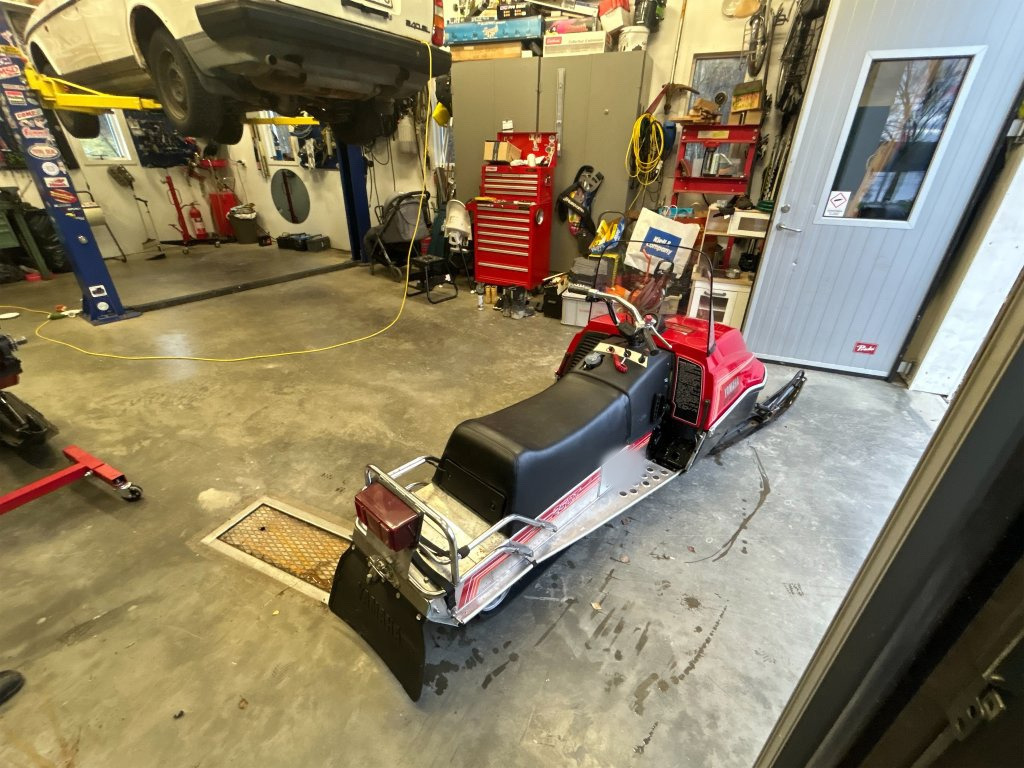 YAMAHA 8N3 ET 250 T/82 - Drugi stroj: slika 5 YAMAHA 8N3 ET 250 T/82 - Drugi stroj: slika 5