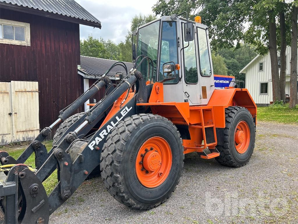 FIAT-HITACHI Paralell FR90 - Kolesni nakladalec: slika 1 FIAT-HITACHI Paralell FR90 - Kolesni nakladalec: slika 1
