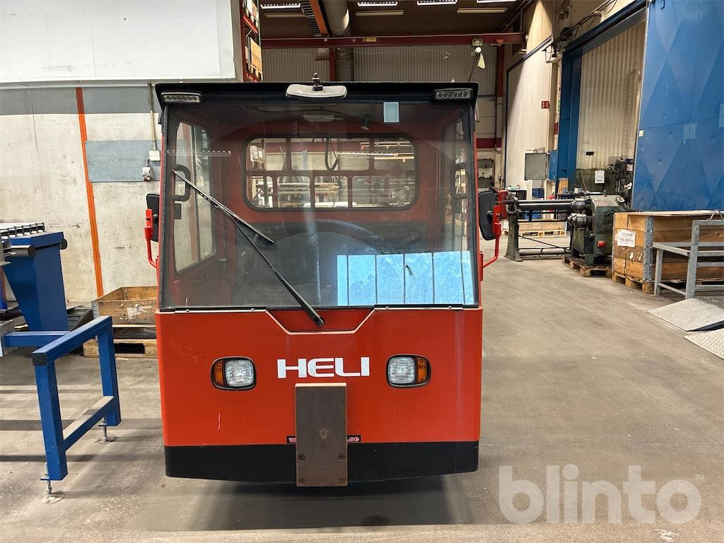 Heli - Vlečni traktor: slika 2 Heli - Vlečni traktor: slika 2