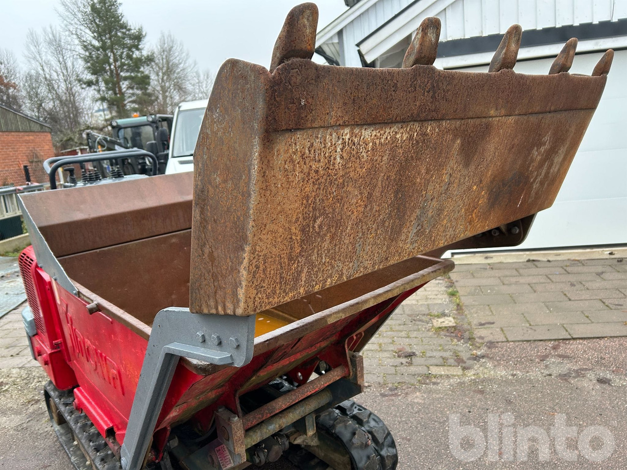 Demper goseničar Hinowa: slika 11 Demper goseničar Hinowa: slika 11