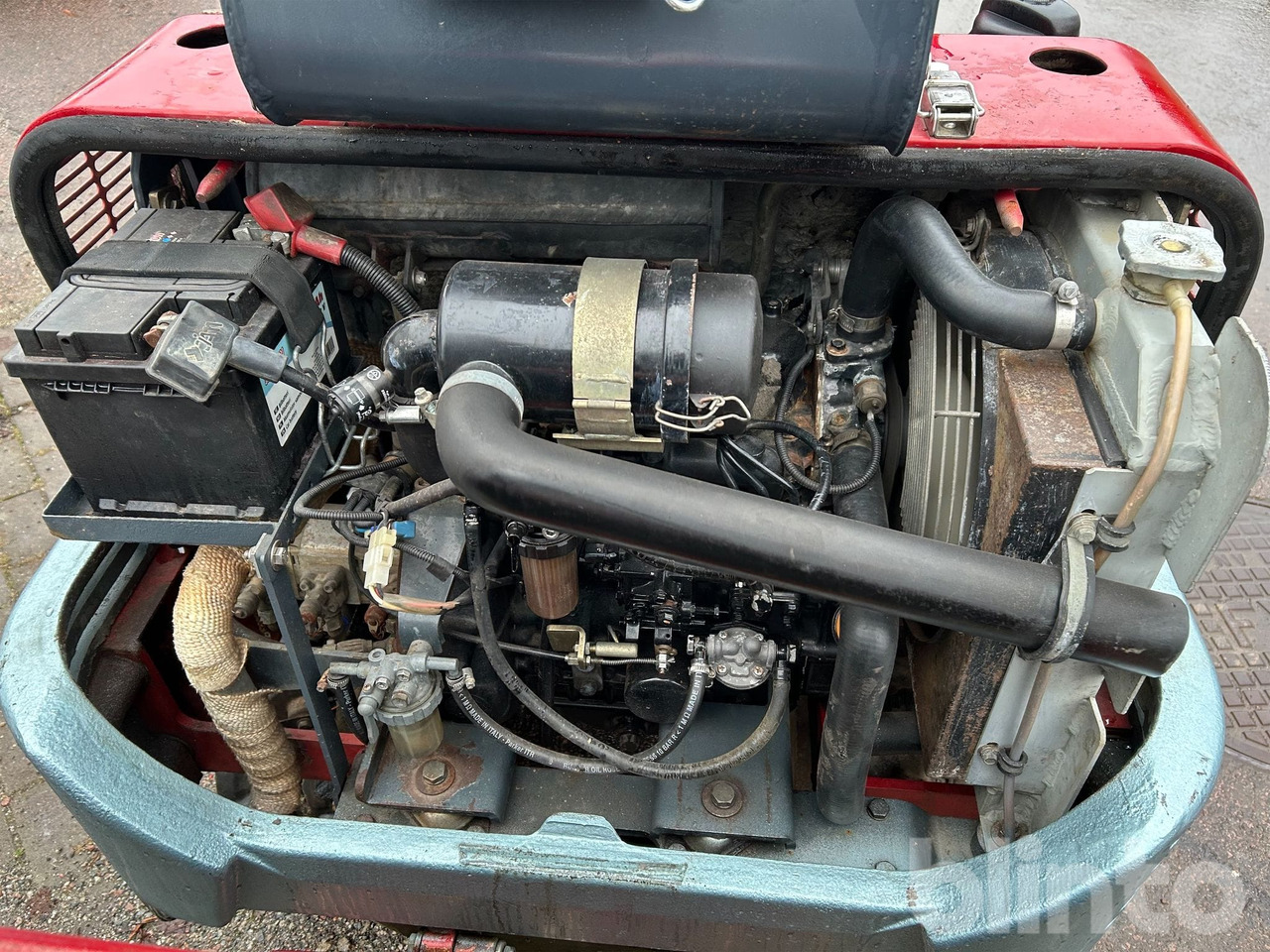 Demper goseničar Hinowa: slika 32 Demper goseničar Hinowa: slika 32