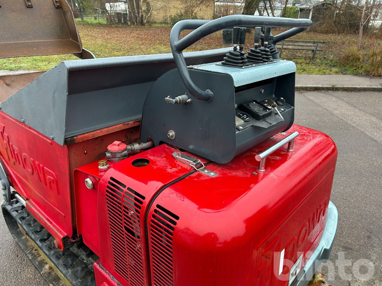 Demper goseničar Hinowa: slika 19 Demper goseničar Hinowa: slika 19