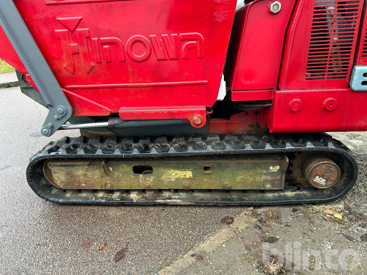 Demper goseničar Hinowa: slika 22 Demper goseničar Hinowa: slika 22