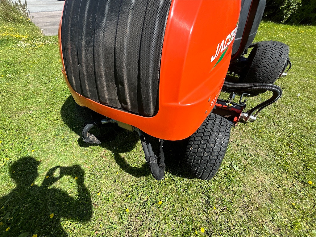 Vrtna kosilnica Jacobsen LF550: slika 45