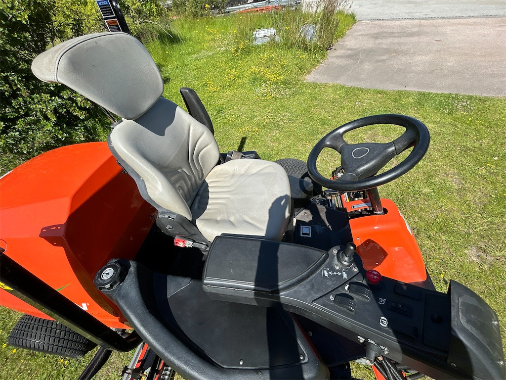 Vrtna kosilnica Jacobsen LF550: slika 30