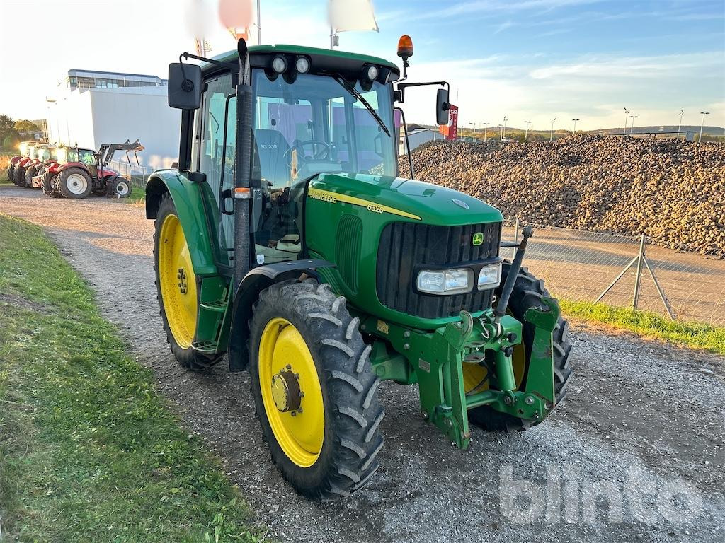 John Deere 6320 (2004) - Traktor: slika 2 John Deere 6320 (2004) - Traktor: slika 2