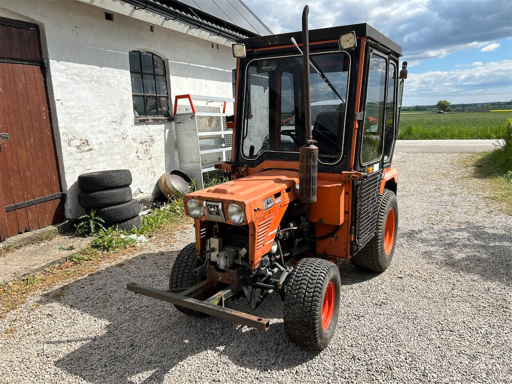KUBOTA B 7100 HST - Traktor: slika 4 KUBOTA B 7100 HST - Traktor: slika 4