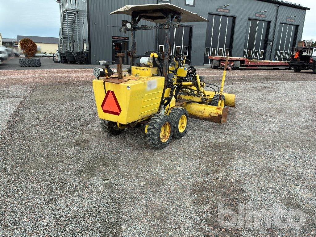 Laser-Grader ABM - Greder: slika 5 Laser-Grader ABM - Greder: slika 5