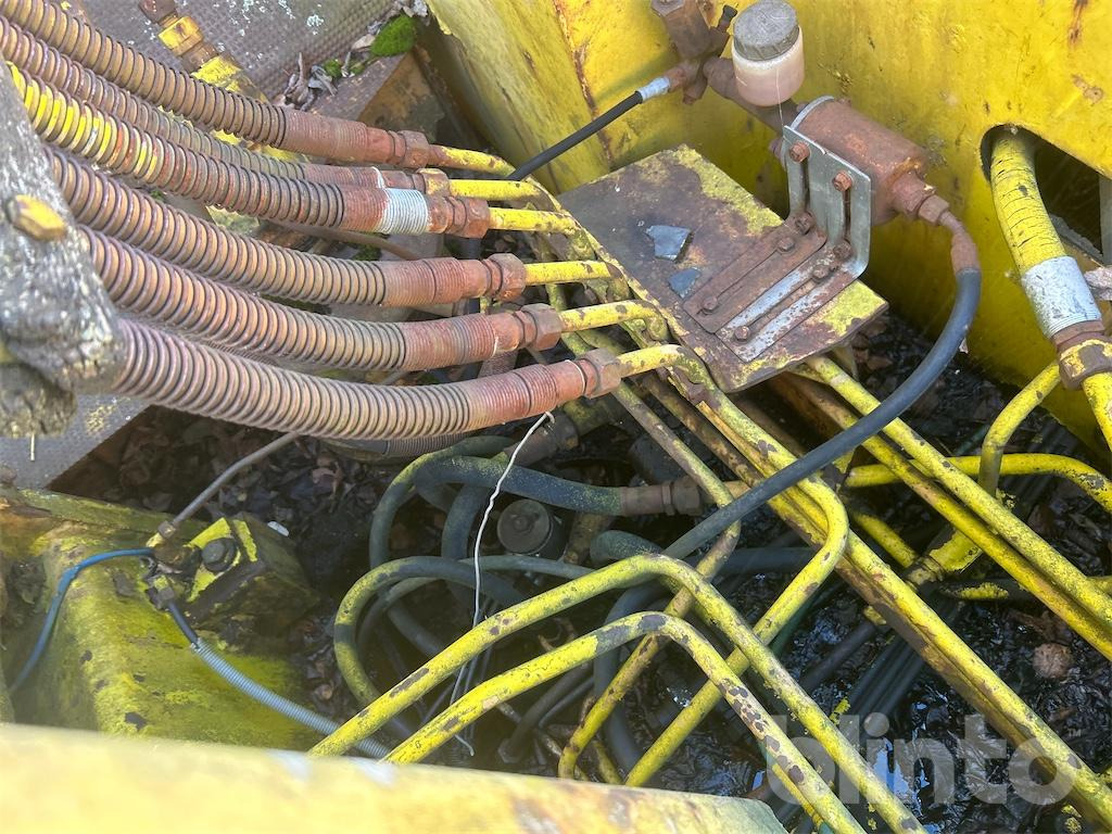 Bager na kolesih Liebherr A901: slika 43 Bager na kolesih Liebherr A901: slika 43