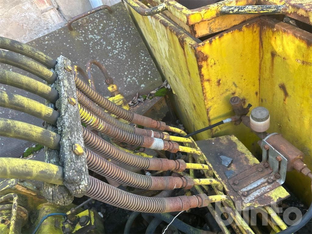 Bager na kolesih Liebherr A901: slika 42 Bager na kolesih Liebherr A901: slika 42