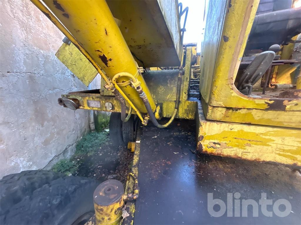 Bager na kolesih Liebherr A901: slika 25 Bager na kolesih Liebherr A901: slika 25