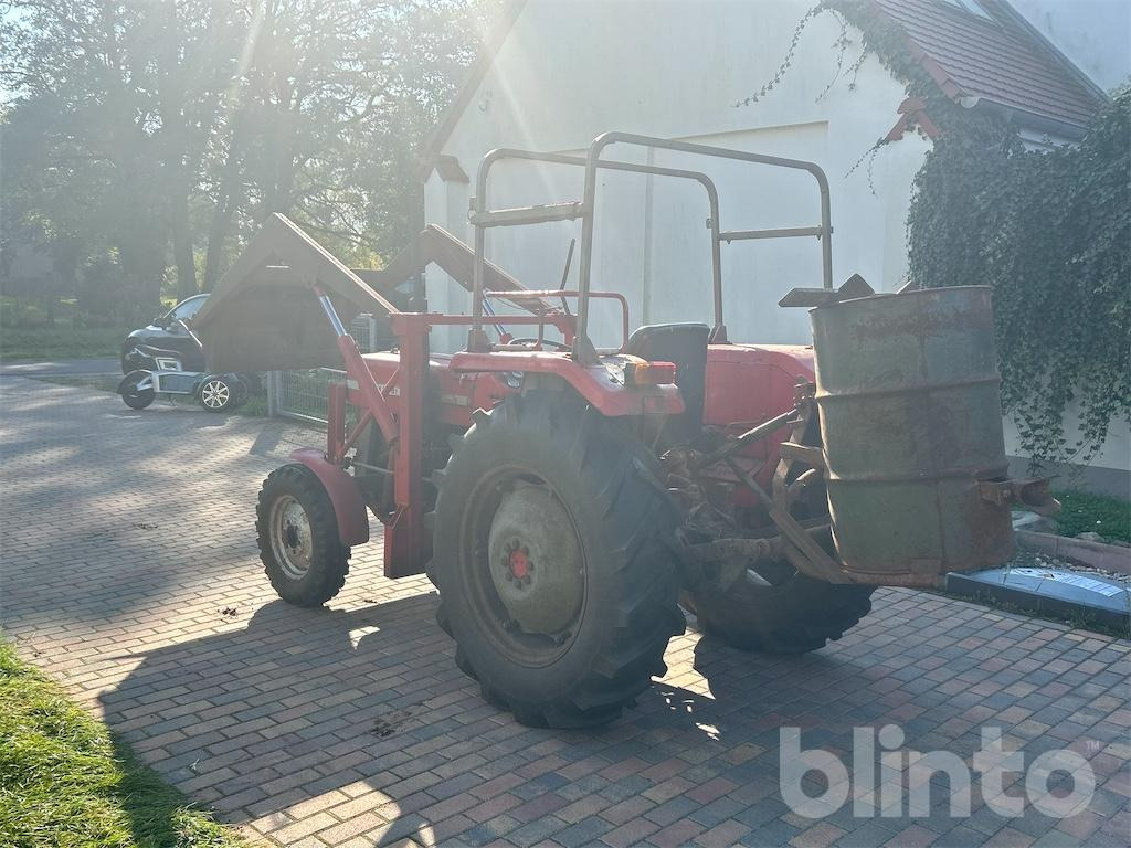 Massey-Ferguson MF 135 (1970) - Mini traktor: slika 4 Massey-Ferguson MF 135 (1970) - Mini traktor: slika 4