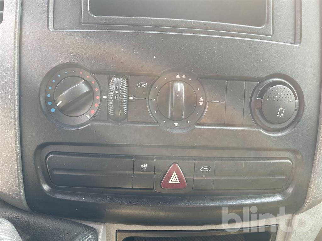 Tovornjak s hrano Mercedes Benz Sprinter: slika 28