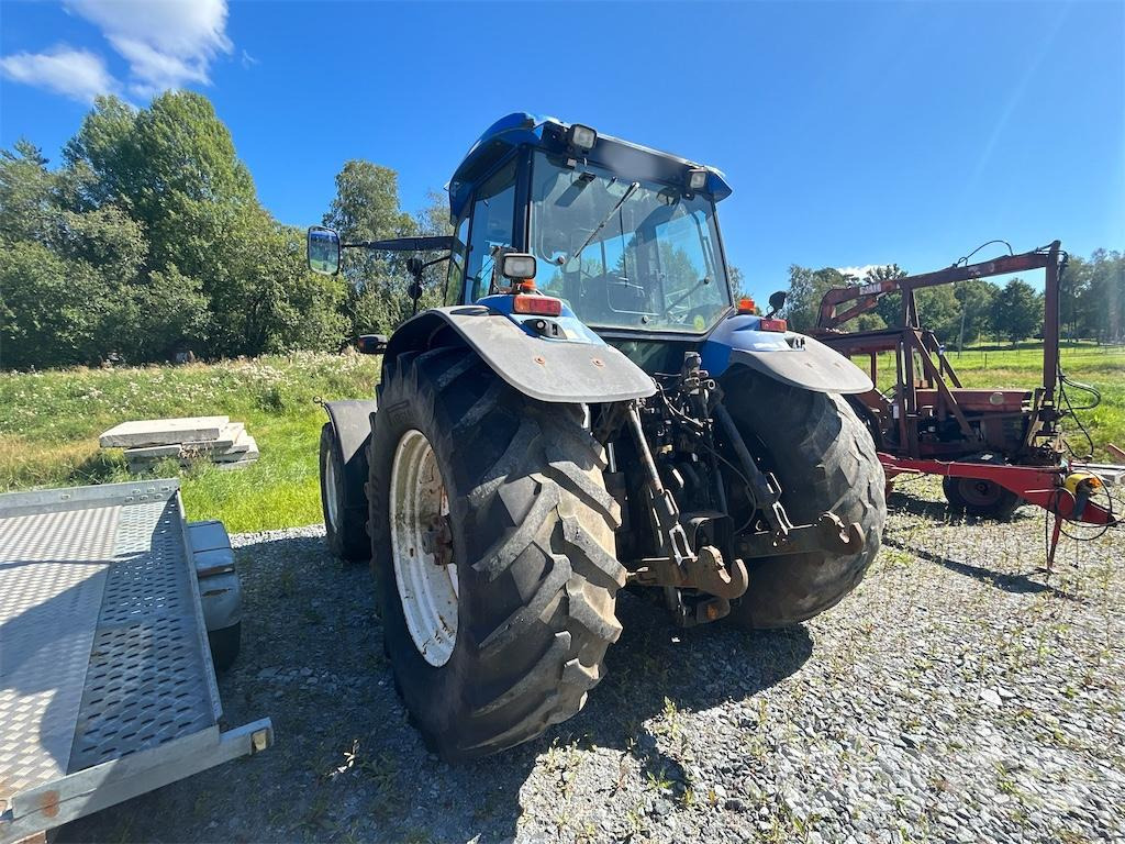 NEW HOLLAND TM190 4WD - Traktor: slika 4 NEW HOLLAND TM190 4WD - Traktor: slika 4