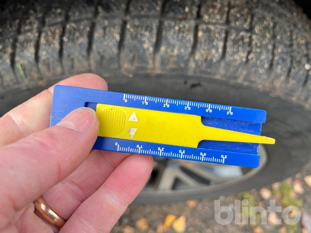 Poltovornjak NISSAN NAVARA 2.3 dCi 4WD: slika 23 Poltovornjak NISSAN NAVARA 2.3 dCi 4WD: slika 23