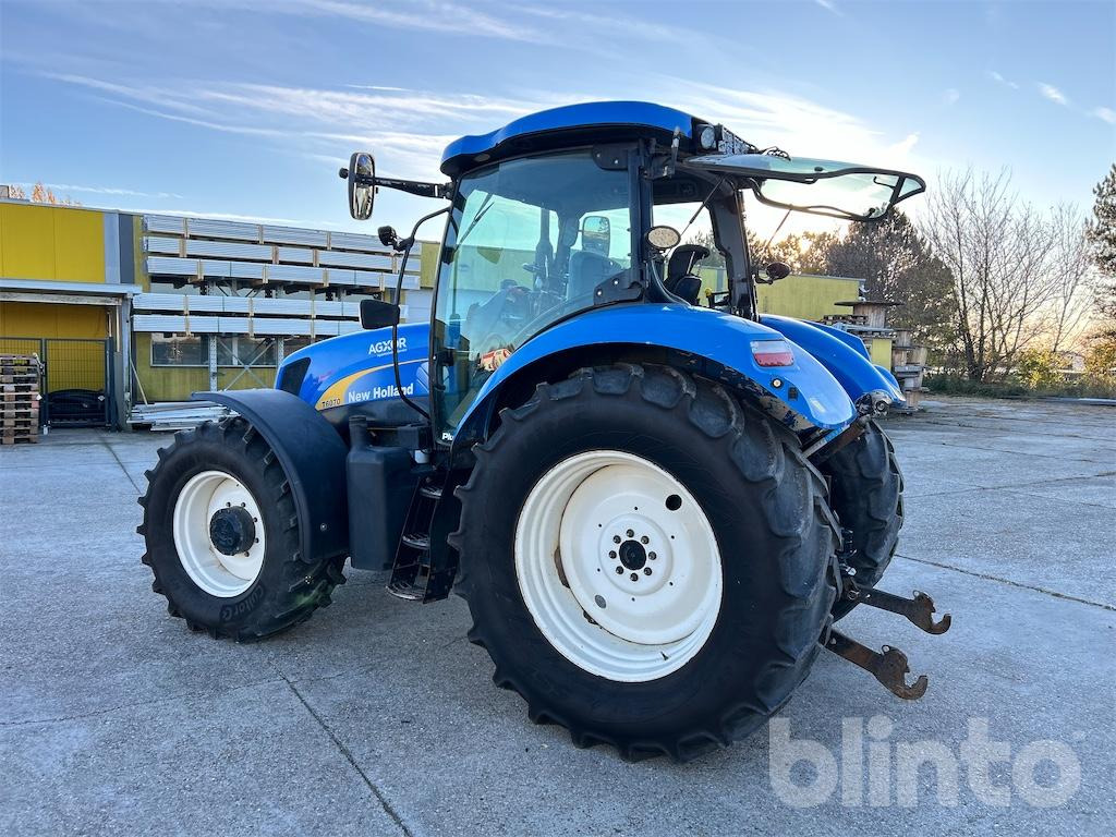 New Holland TS135A (2007) - Traktor: slika 2 New Holland TS135A (2007) - Traktor: slika 2
