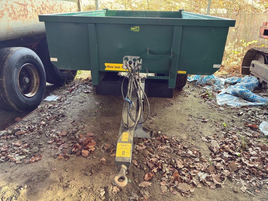 Palmse 950 - Kiper prikolica: slika 2 Palmse 950 - Kiper prikolica: slika 2