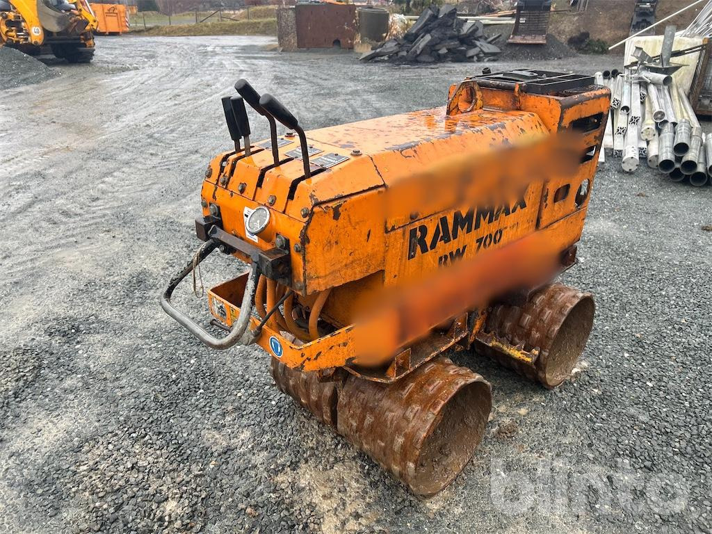 Rammax RW700 (1993) - Mini valjar: slika 3 Rammax RW700 (1993) - Mini valjar: slika 3