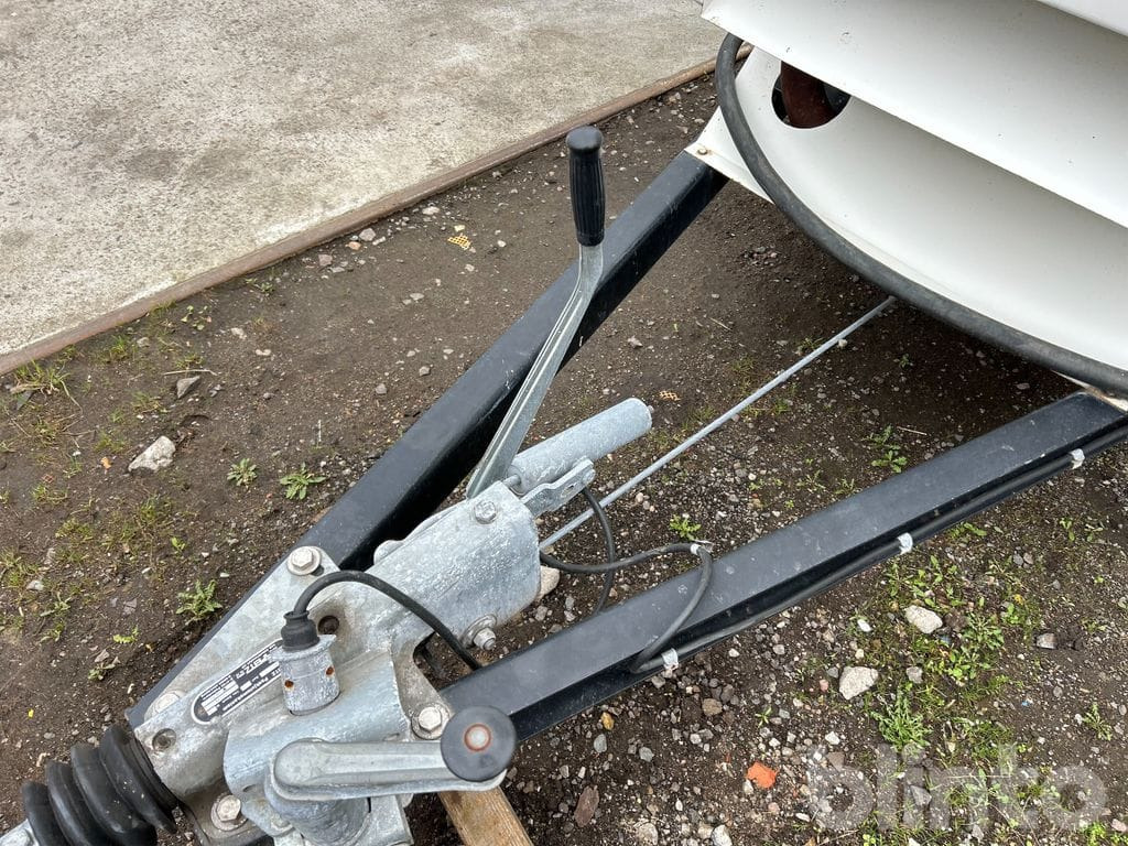 Generator S.D.M.O DGMLF4: slika 8 Generator S.D.M.O DGMLF4: slika 8