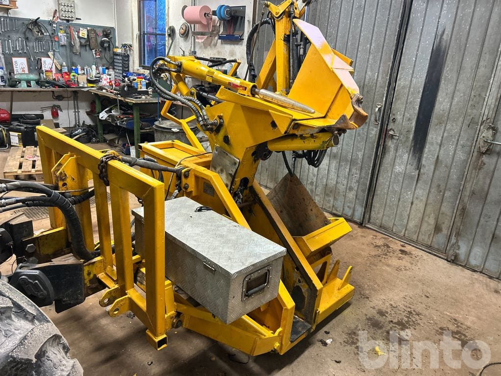 S.Risa Stickset 500 - Vozilo za zimsko službo: slika 1 S.Risa Stickset 500 - Vozilo za zimsko službo: slika 1