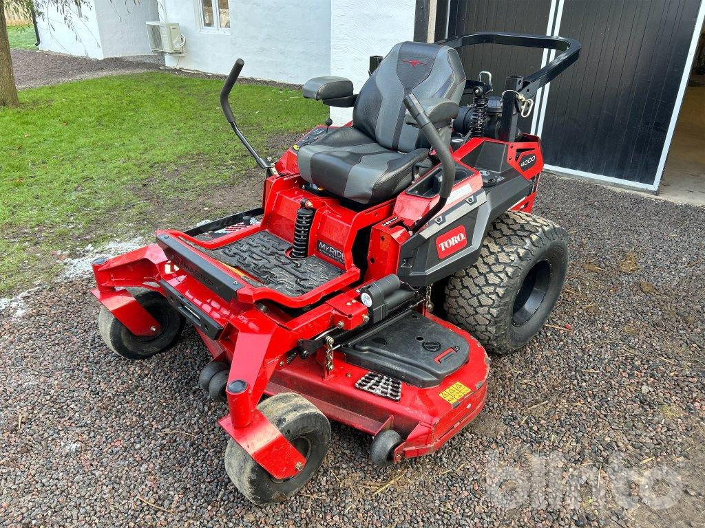 Toro PRO 4000 Z-Master - 125 h - Vrtna kosilnica: slika 1 Toro PRO 4000 Z-Master - 125 h - Vrtna kosilnica: slika 1